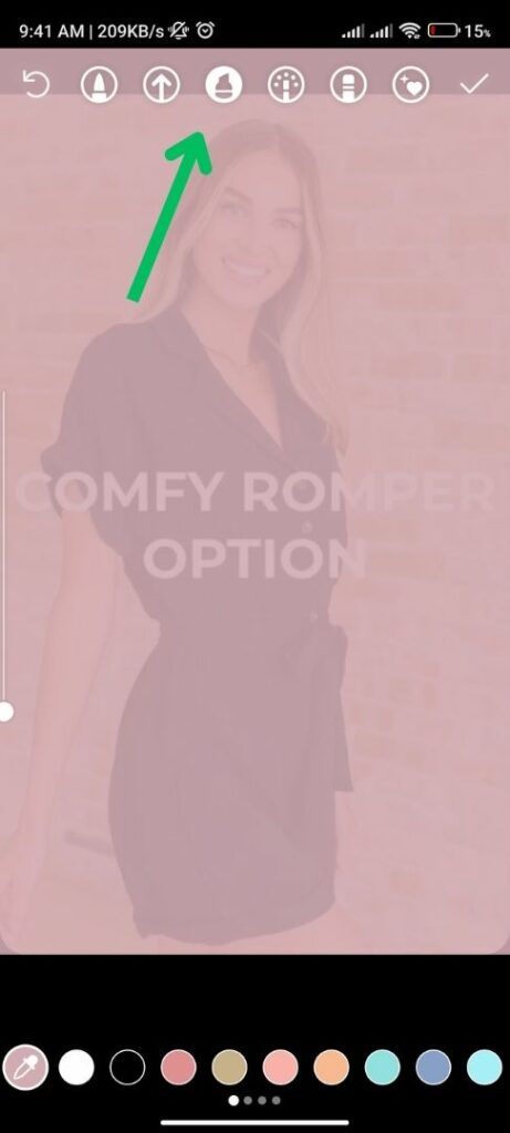 Tap the brush icon to change background color on Instagram stories